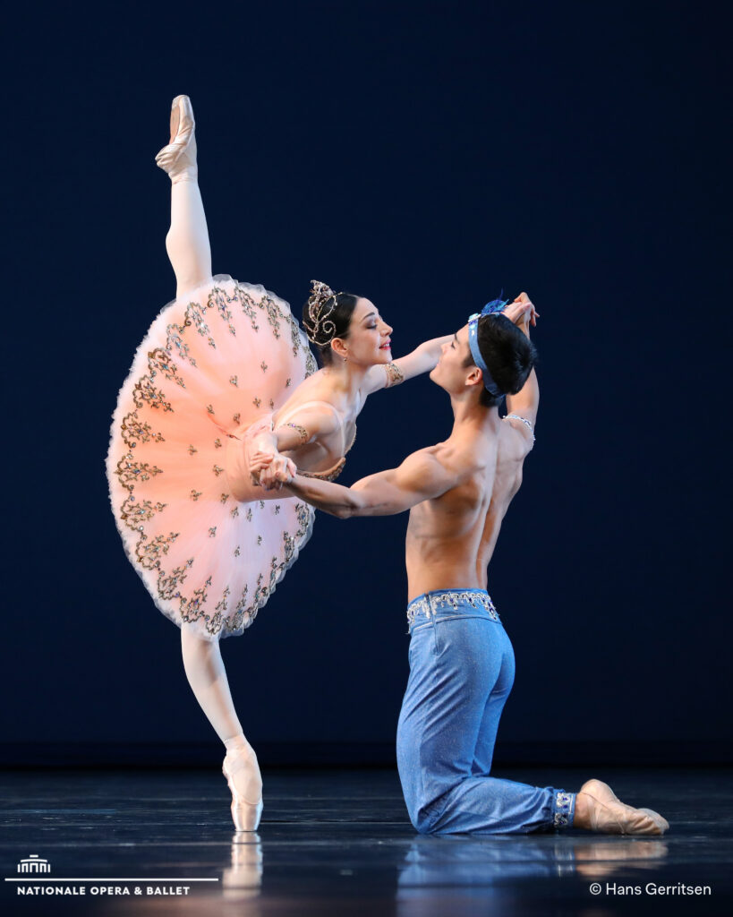 Le Corsaire Pas de Deux, Back to Ballet - classic, Photo by Hans Gerritsen